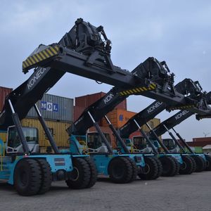 Konecranes_reach stackers_GatewayRail_image1