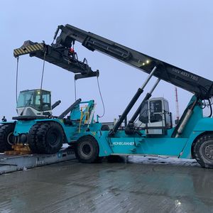 A new Konecranes reach stacker arrives at “the end of the world”