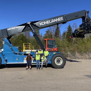 Port of Trelleborg receives a Konecranes reach stacker_Markaryd