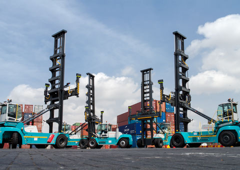 Konecranes_EmptyContainerHandlers